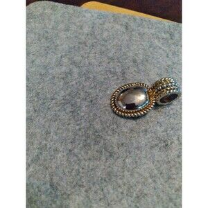 Bess Oval Pendant Gold‎ Tone Textured Rope Edge Vintage Necklace Charm